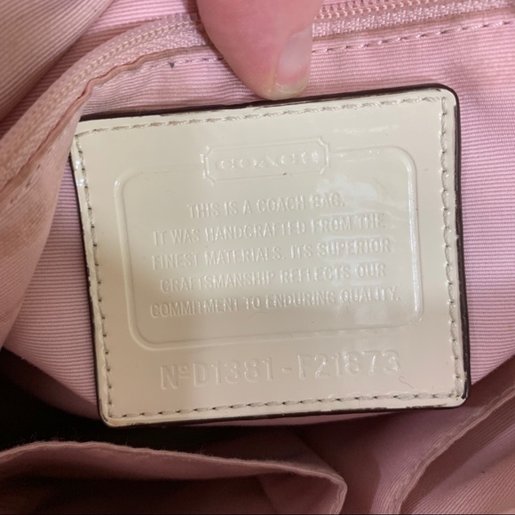 Coach Signature C Fabric Hobo - Picture 4 of 5